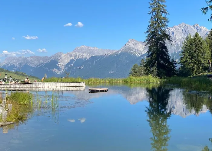 Chalamandrin Hotel *