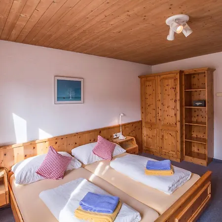 Chalamandrin Hotel *