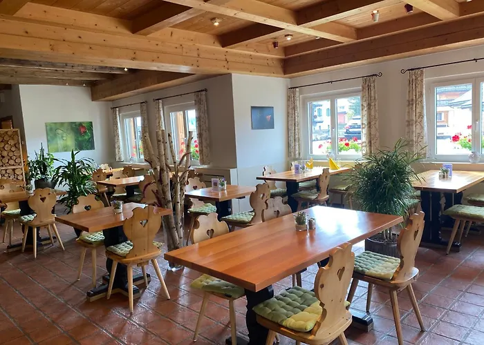 Chalamandrin فندق *