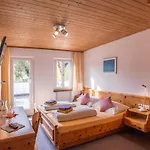 Hotel Chalamandrin