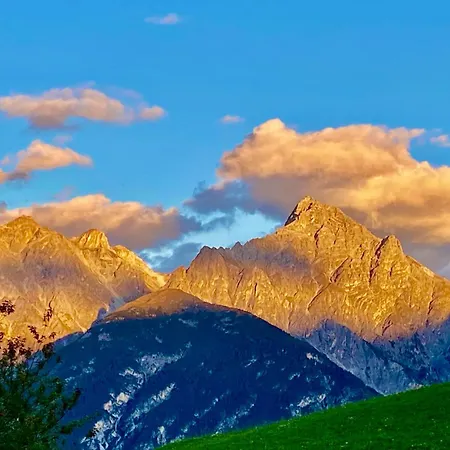 ホテル Chalamandrin